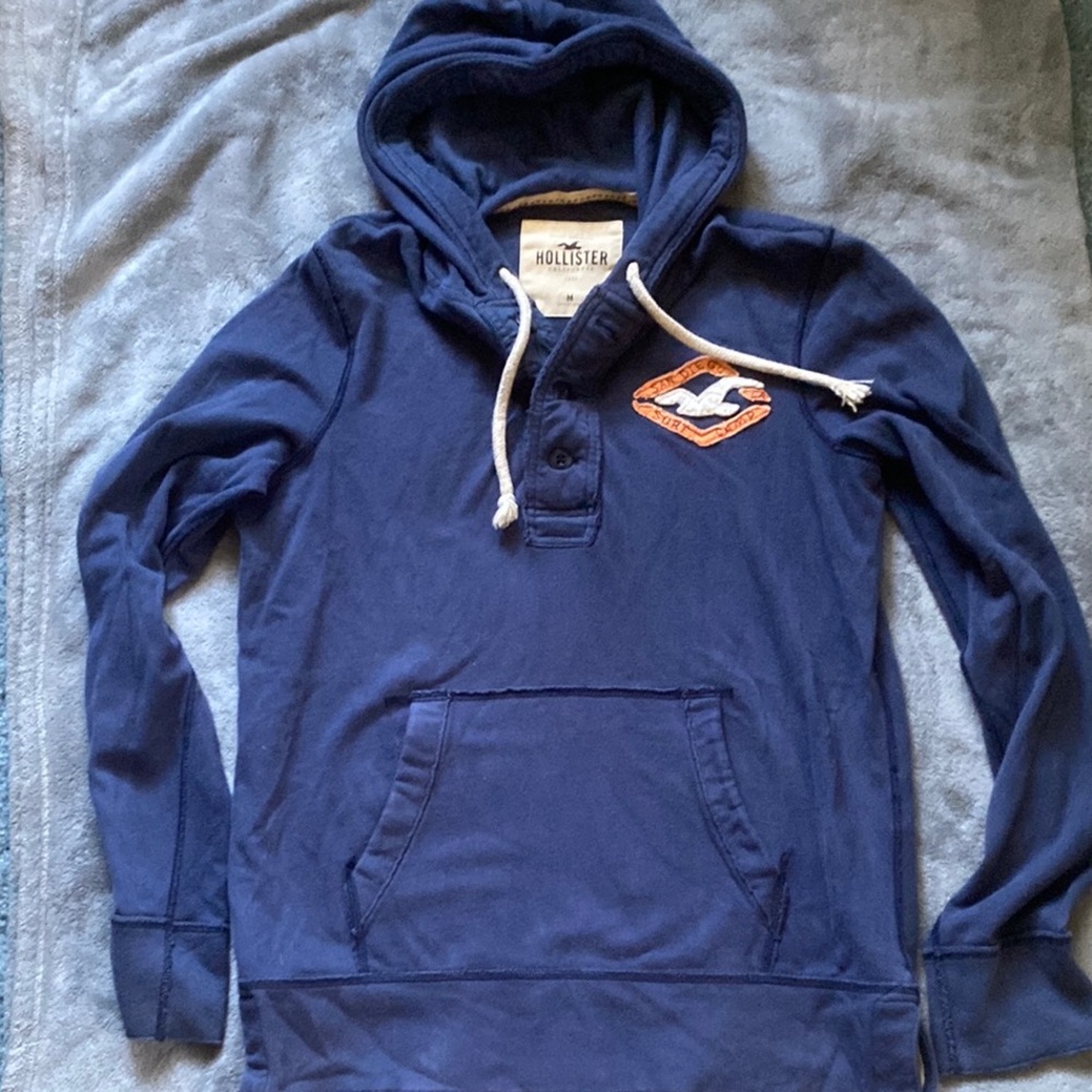 Hollister Blue Lightweight Sweatshirt Hoodie - Men’s Medium